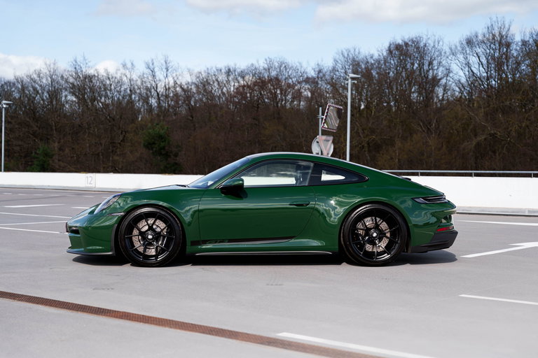 Porsche 992 GT3 Touring