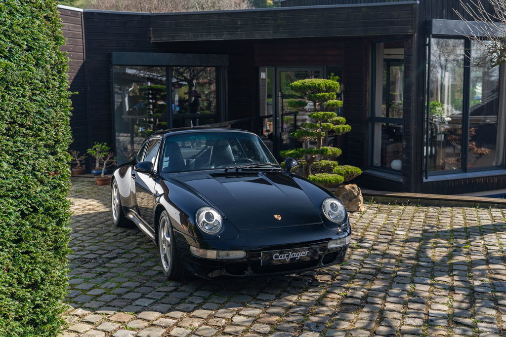 Porsche 993 Carrera 4S