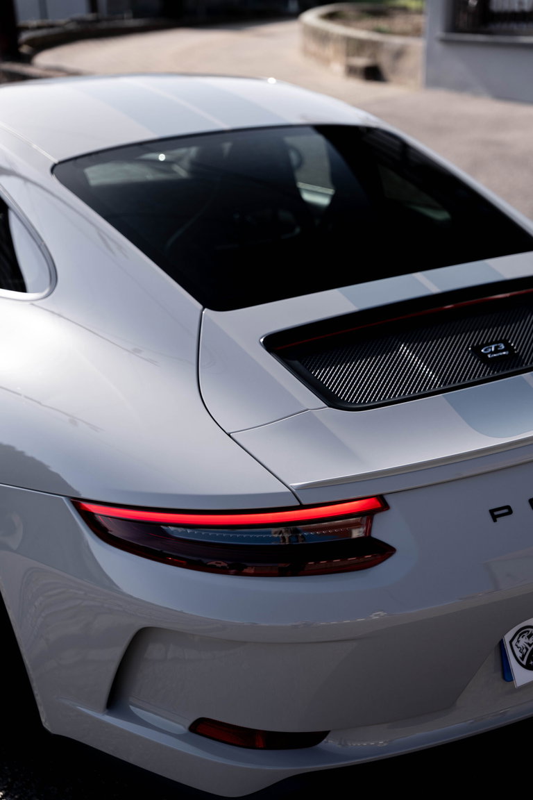 Porsche 991.2 GT3 Touring