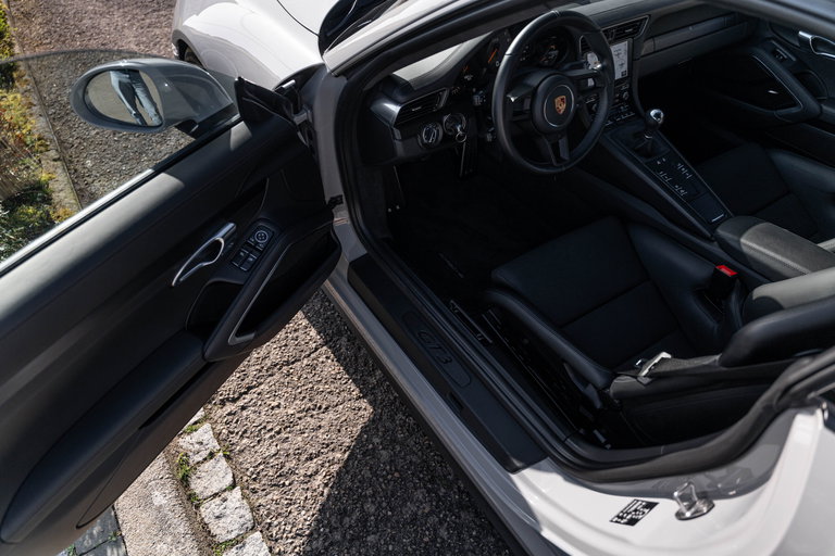 Porsche 991.2 GT3 Touring