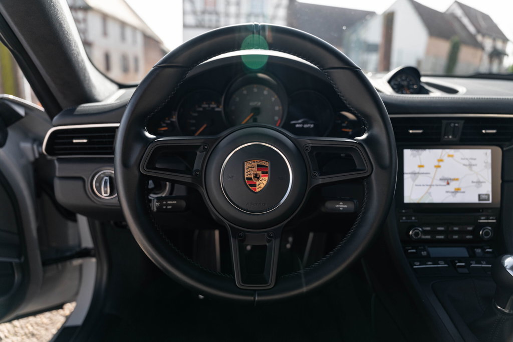 Porsche 991.2 GT3 Touring
