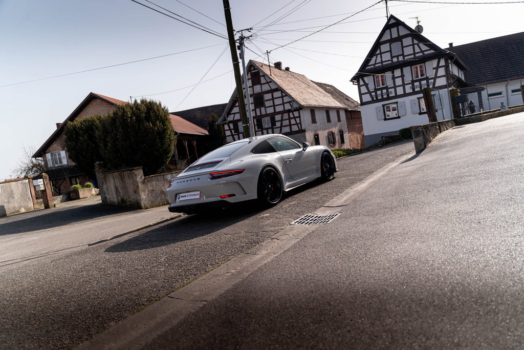 Porsche 991.2 GT3 Touring