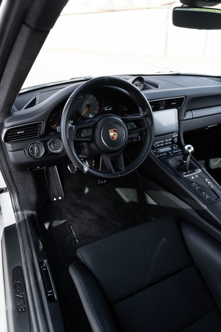 Porsche 991.2 GT3 Touring