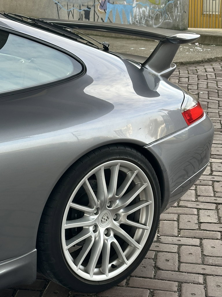 Porsche 996 Carrera