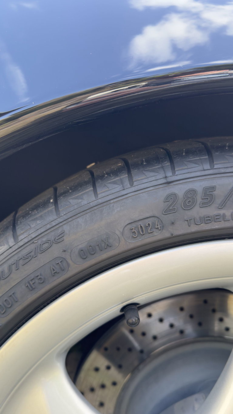 Porsche 993 Carrera 4S