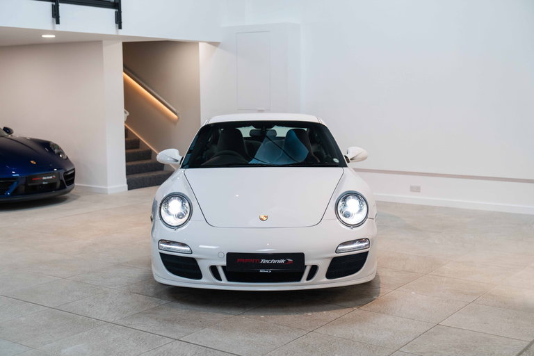 Porsche 997.2 Carrera GTS