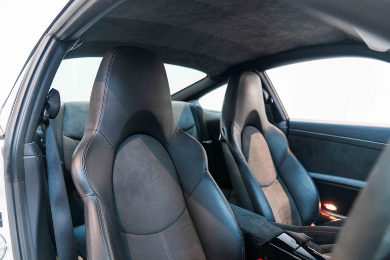 Porsche 997.2 Carrera GTS