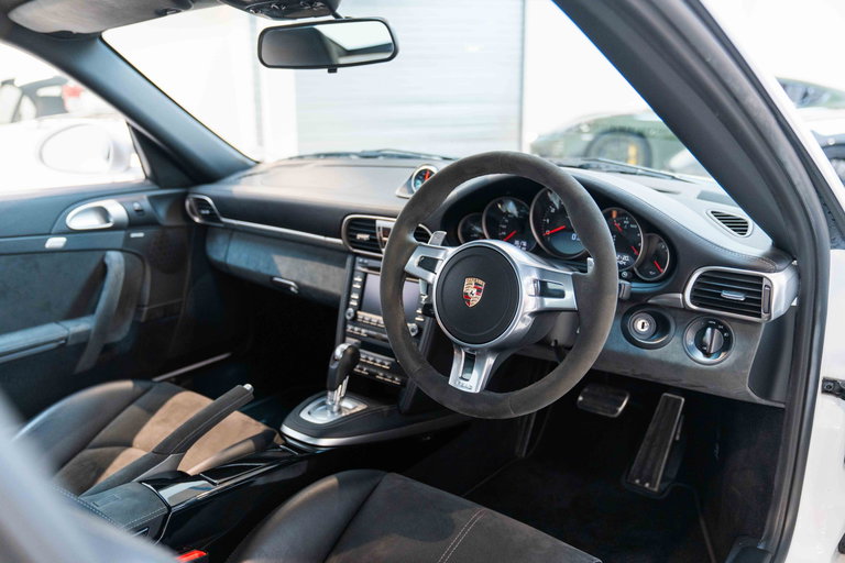 Porsche 997.2 Carrera GTS