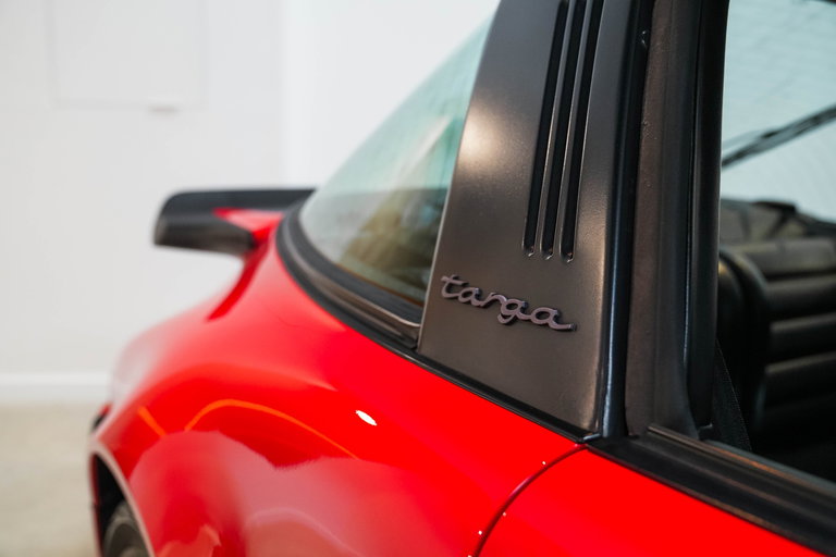 Porsche 911 Carrera 3.2