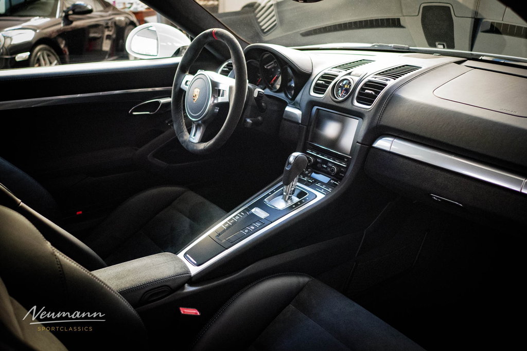 Porsche 981 Cayman GTS