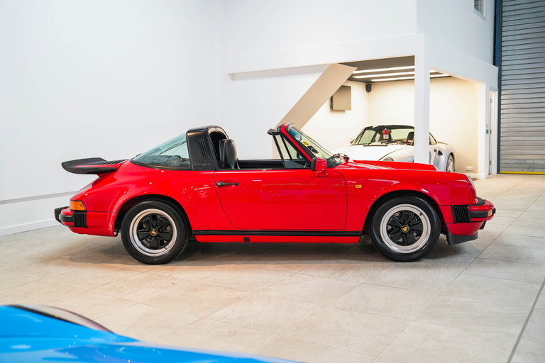 Porsche 911 Carrera 3.2