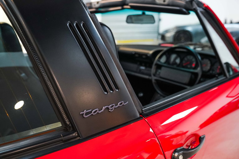 Porsche 911 Carrera 3.2