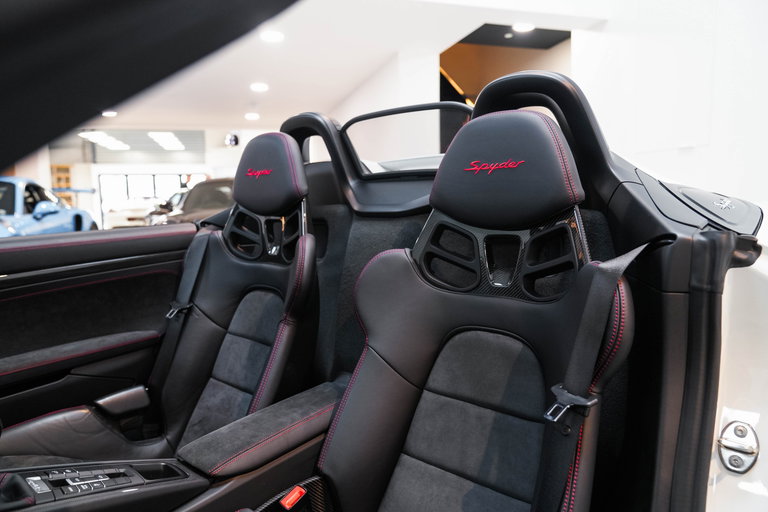 Porsche 981 Boxster Spyder