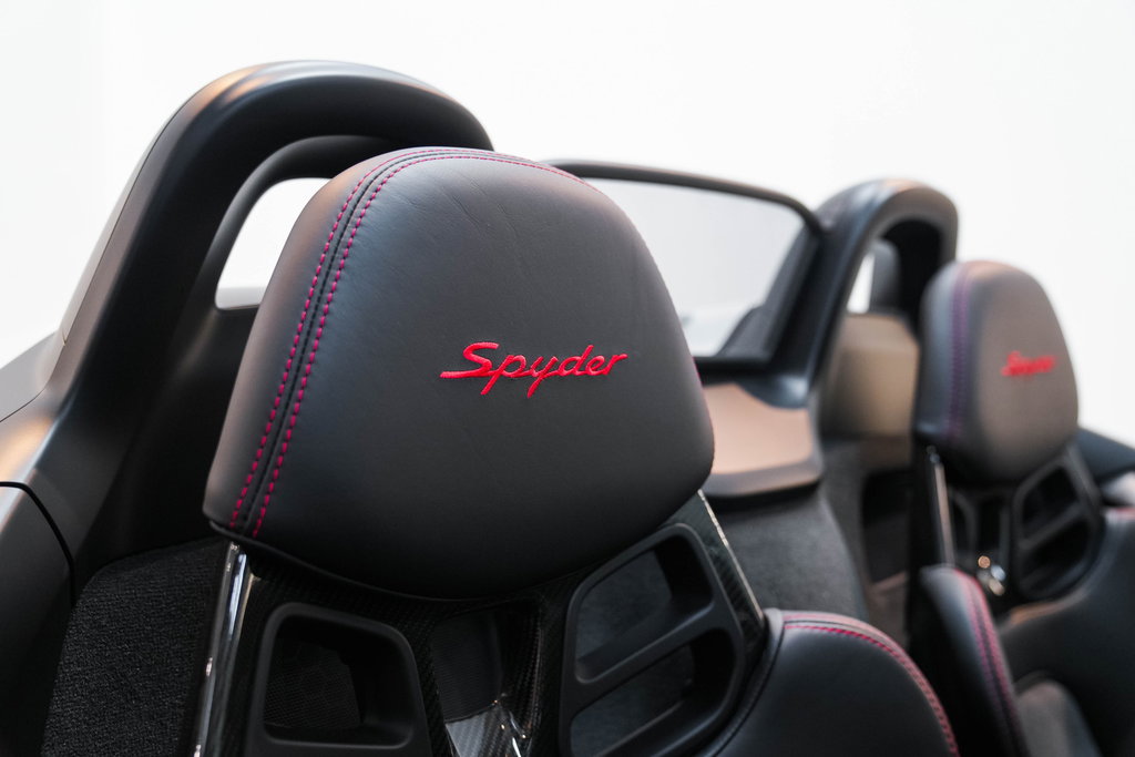 Porsche 981 Boxster Spyder