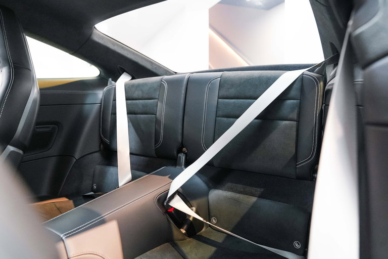 Porsche 992 Carrera 4 GTS