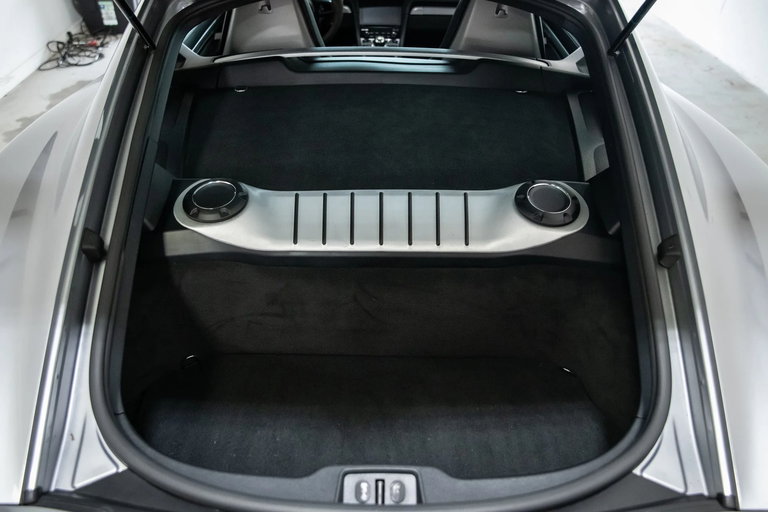 Porsche 718 Cayman GT4