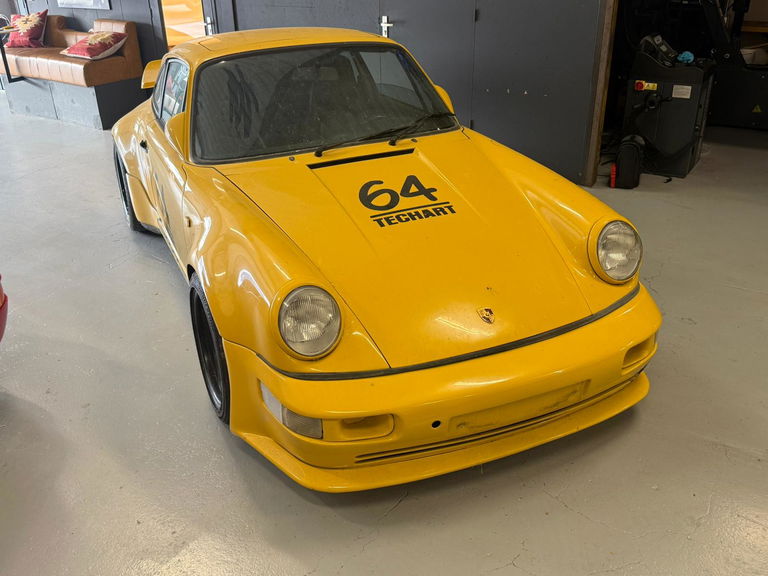 Porsche 964 Carrera 4