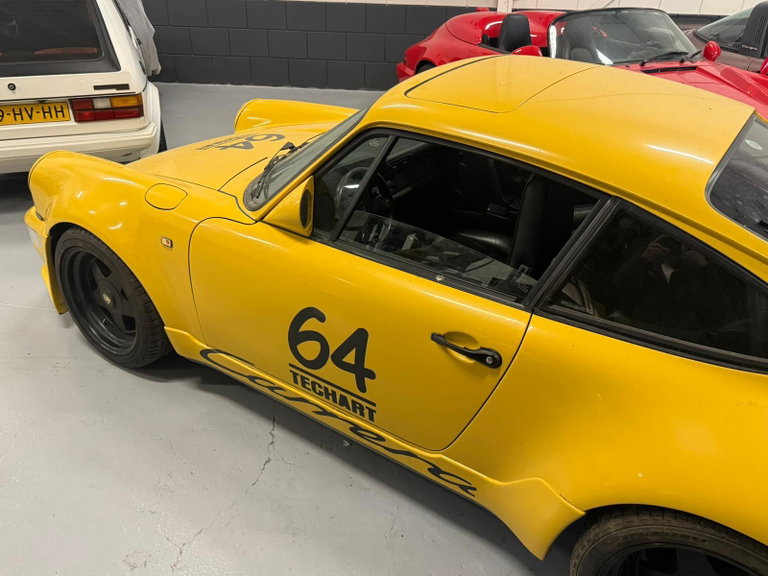 Porsche 964 Carrera 4