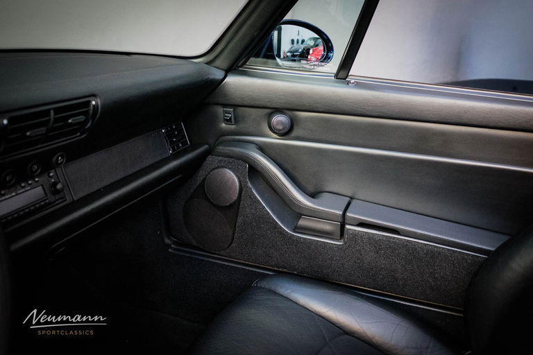 Porsche 993 Carrera 4