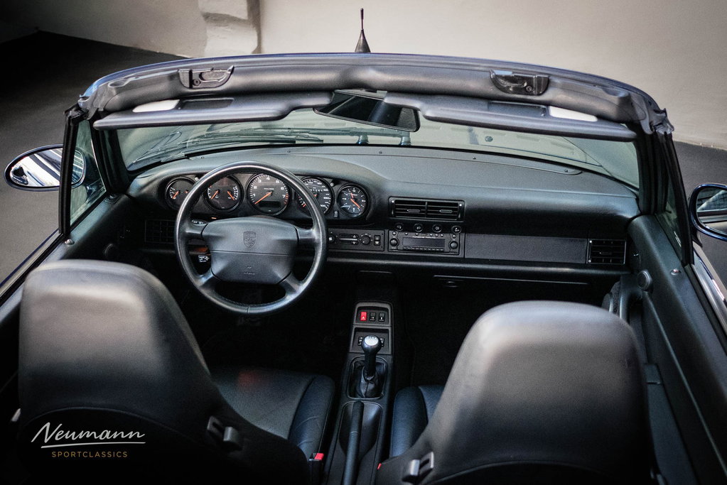 Porsche 993 Carrera 4