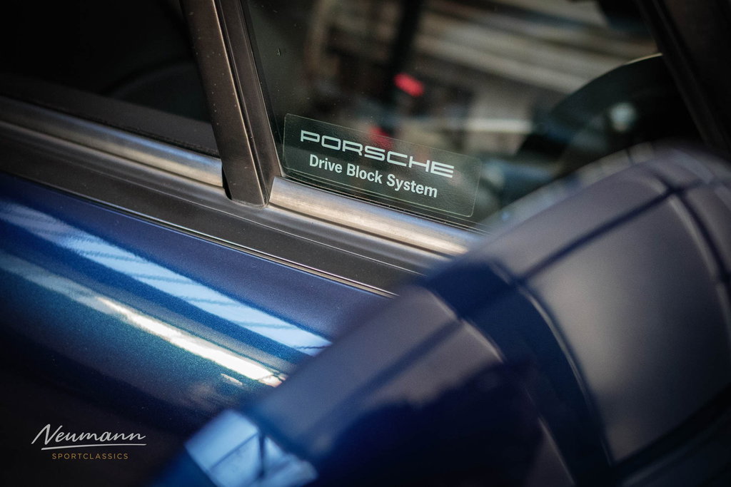 Porsche 993 Carrera 4