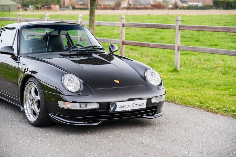 Porsche 993 Carrera 4