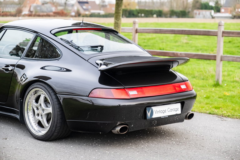 Porsche 993 Carrera 4