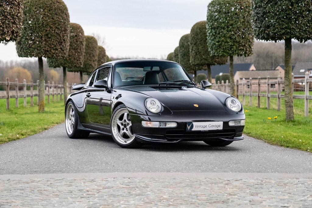 Porsche 993 Carrera 4
