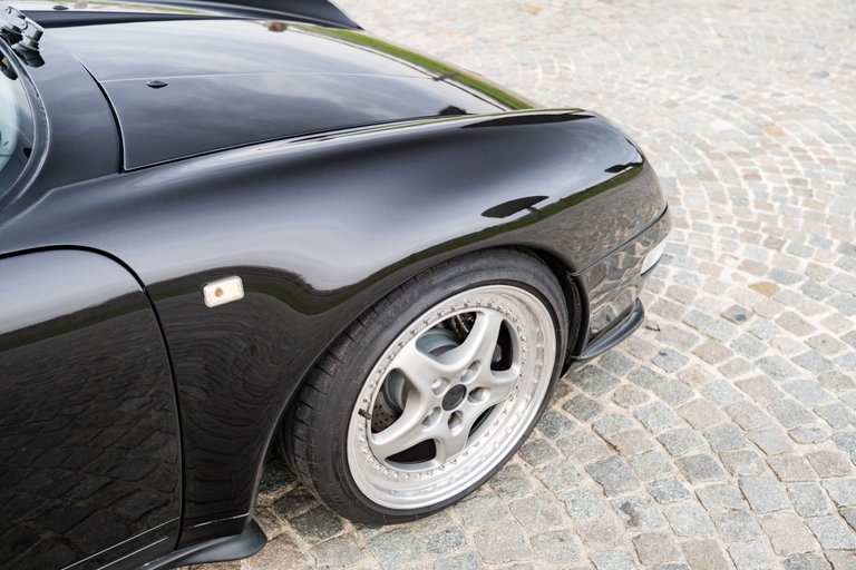 Porsche 993 Carrera 4