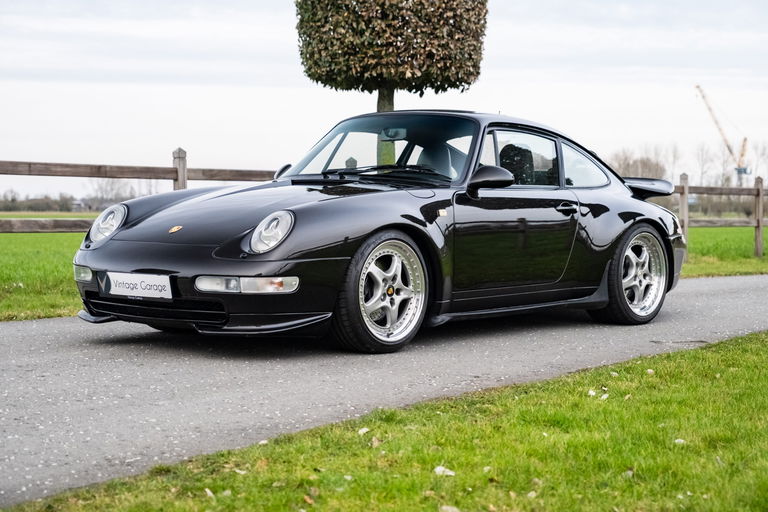 Porsche 993 Carrera 4