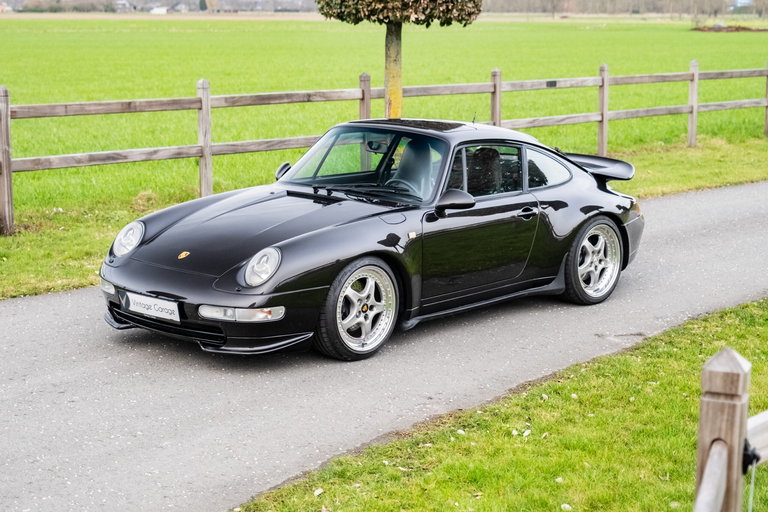 Porsche 993 Carrera 4