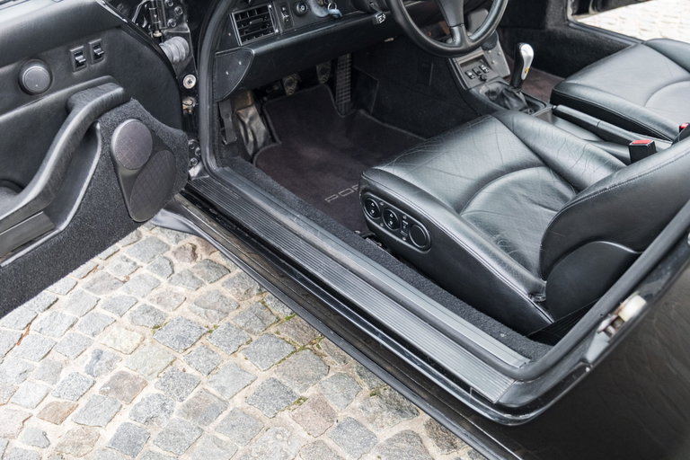 Porsche 993 Carrera 4