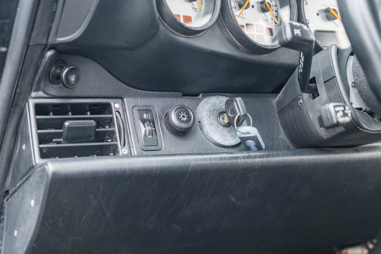 Porsche 993 Carrera 4