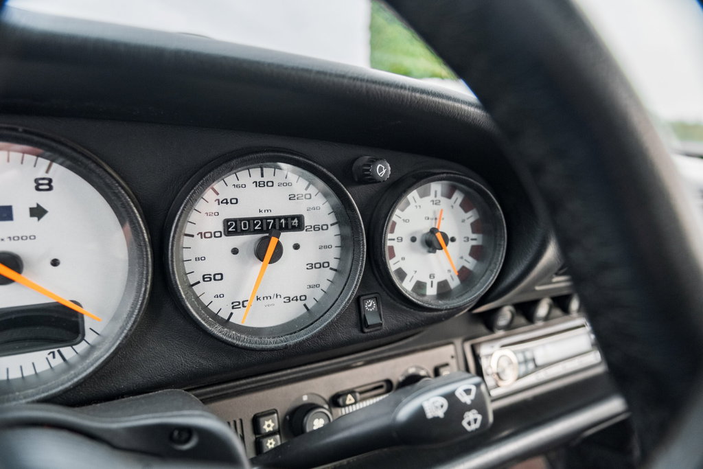 Porsche 993 Carrera 4