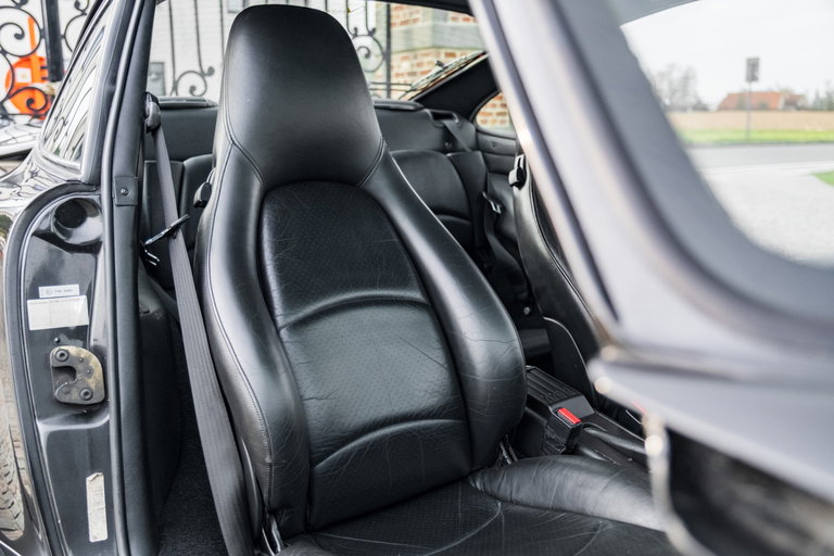 Porsche 993 Carrera 4