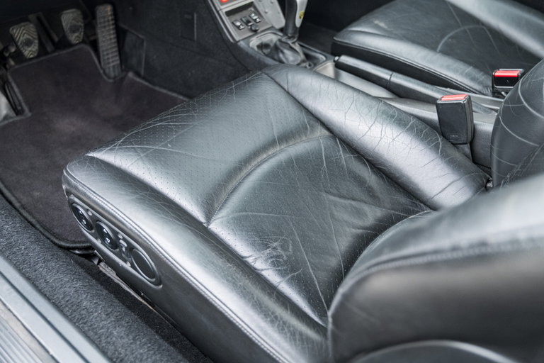 Porsche 993 Carrera 4