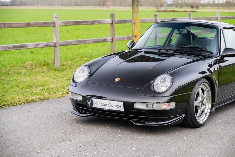 Porsche 993 Carrera 4