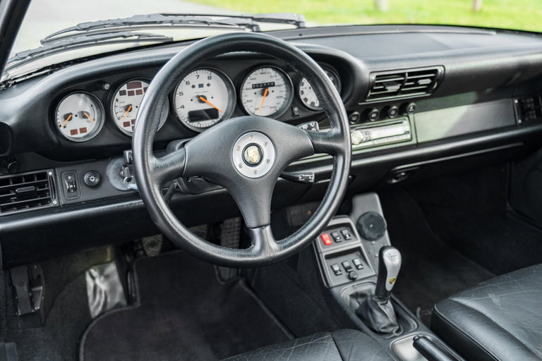 Porsche 993 Carrera 4