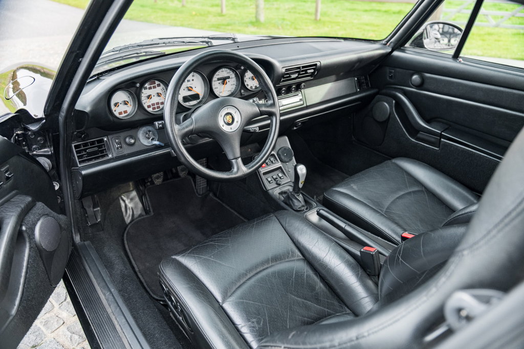 Porsche 993 Carrera 4