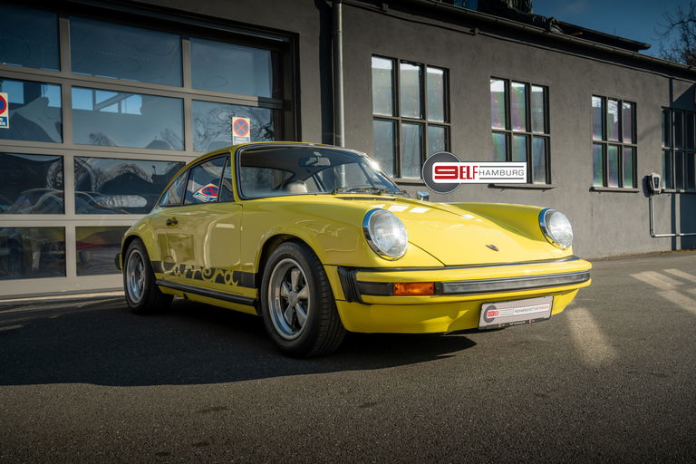 Porsche 911 Carrera 2.7