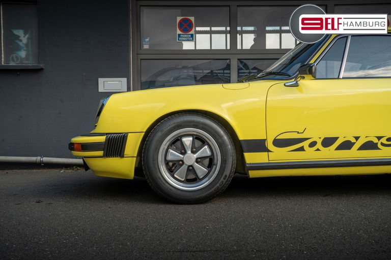 Porsche 911 Carrera 2.7