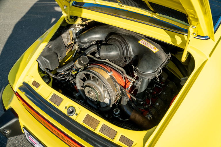 Porsche 911 Carrera 2.7