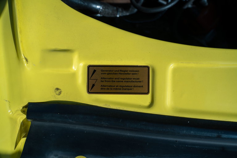 Porsche 911 Carrera 2.7