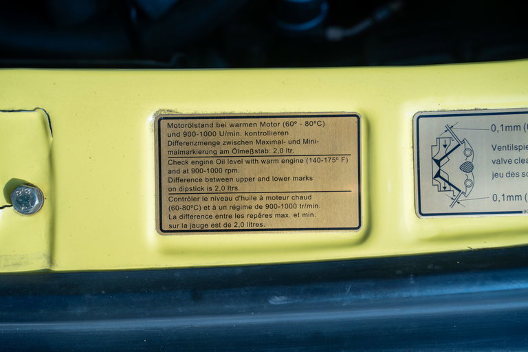 Porsche 911 Carrera 2.7