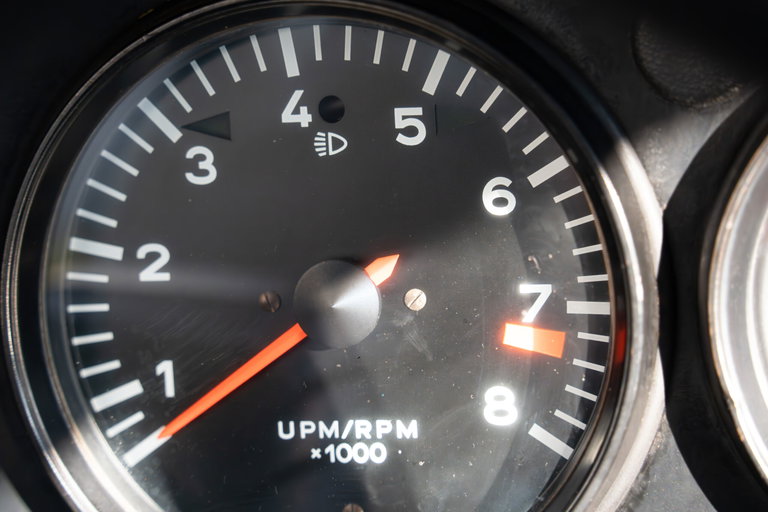 Porsche 911 Carrera 2.7