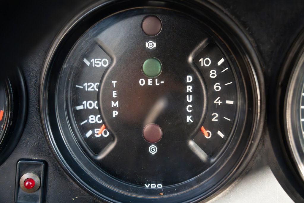 Porsche 911 Carrera 2.7