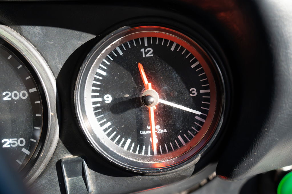 Porsche 911 Carrera 2.7