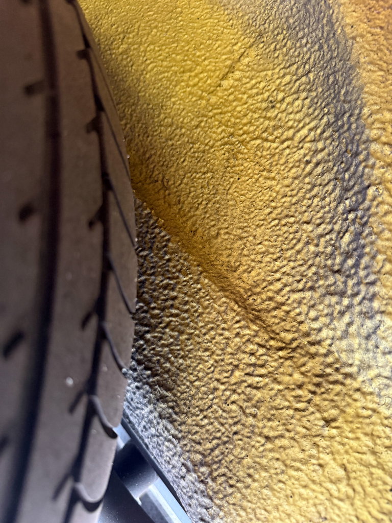 Porsche 911 Carrera 2.7