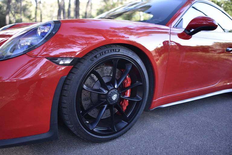 Porsche 991.2 GT3 Touring