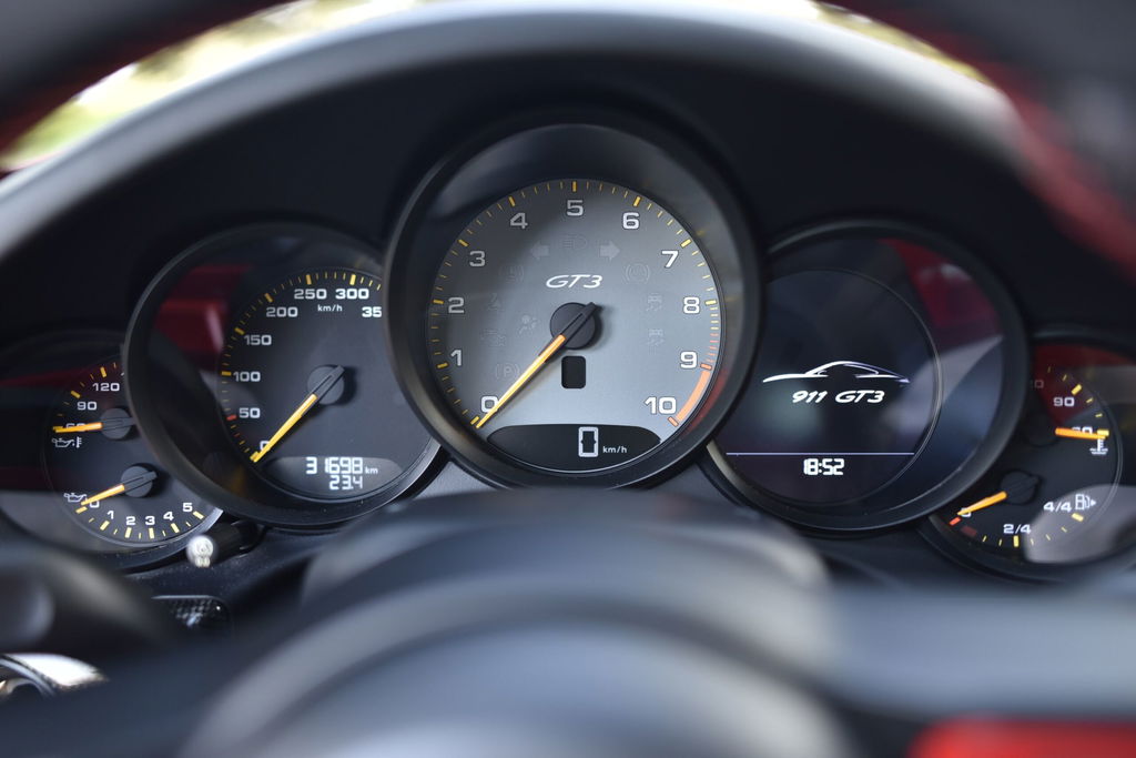 Porsche 991.2 GT3 Touring